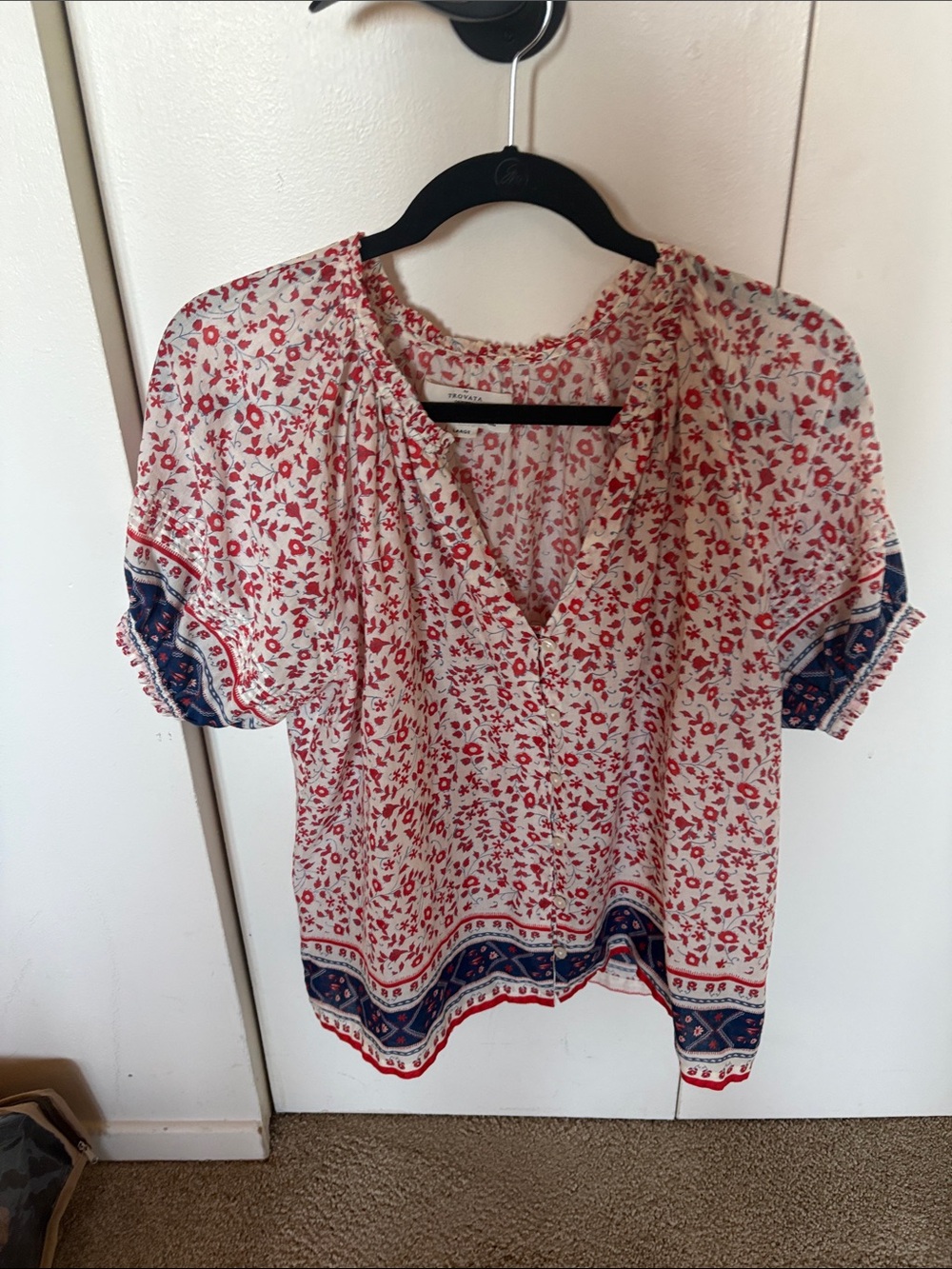 Trovata Red Floral V-Neck Peasant Blouse with Navy Border